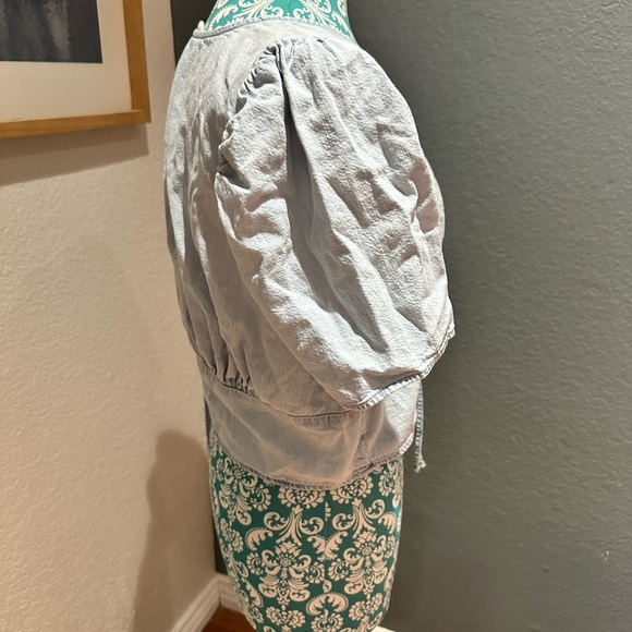 Levi's Light Blue Puff Sleeve Blouse. Milkmaid - Picture 8 of 11